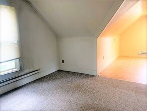 525 2nd St SE in Watertown, SD - Building Photo - Building Photo