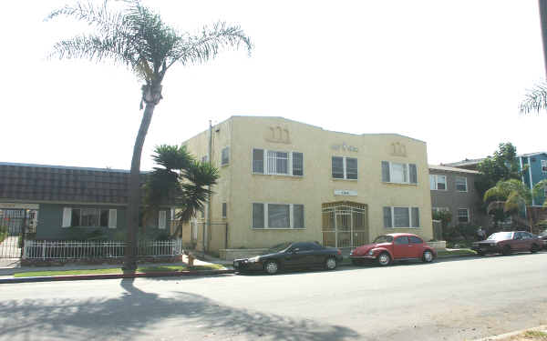 1044 Coronado Ave in Long Beach, CA - Building Photo - Building Photo