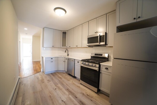 206 48th St in Union City, NJ - Building Photo - Building Photo