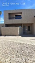 2652 N 43rd Ave in Phoenix, AZ - Building Photo