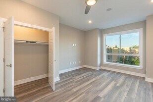 2040 N 19th St in Philadelphia, PA - Building Photo