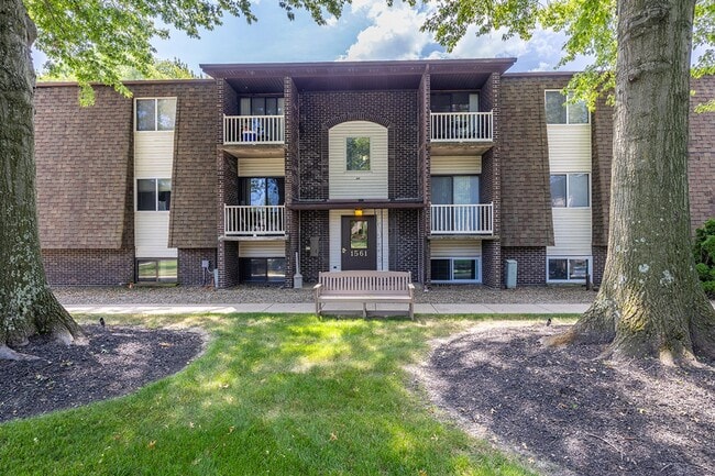 Winchester Apartments & Townhomes