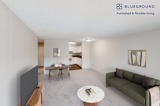 One Farms Dr-Unit -FL3-ID2743A in Burlington, MA - Foto de edificio - Building Photo