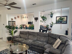 10864 Ivy Hill Dr in San Diego, CA - Building Photo - Building Photo