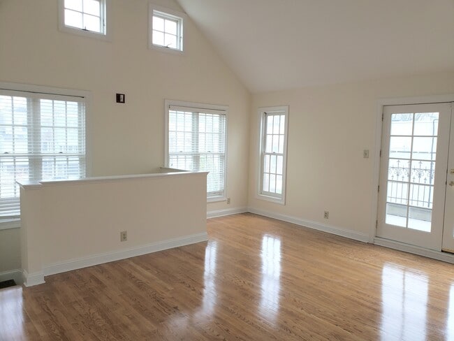 8515 Germantown Ave, Unit C in Philadelphia, PA - Building Photo - Building Photo