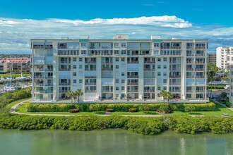 HarbourSide Condos At South Pasadena in South Pasadena, FL - Building Photo - Building Photo