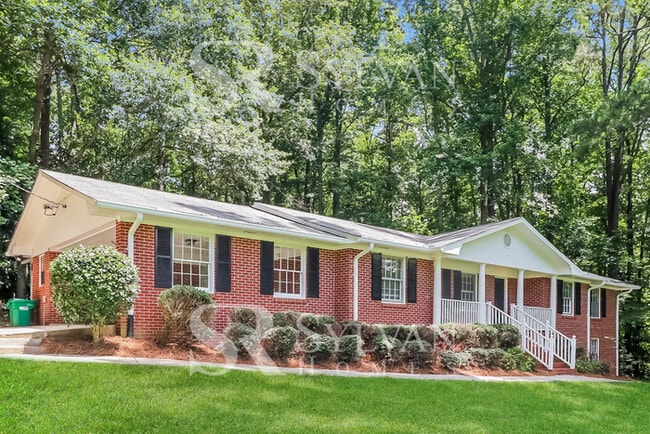 523 Toombs St in Palmetto, GA - Building Photo - Building Photo