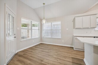 18747 Candle Park Dr in Spring, TX - Building Photo - Building Photo