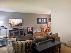 1228 Fagin Dr in Colorado Springs, CO - Building Photo - Building Photo