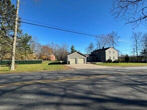 480 Newington Rd in Newington, NH - Building Photo - Building Photo