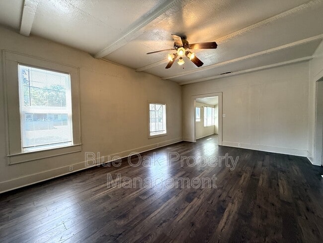 1205 Warner St in Chico, CA - Building Photo - Building Photo