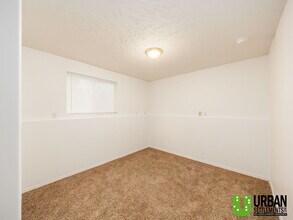 15313 E Mission Ave in Spokane Valley, WA - Building Photo - Building Photo