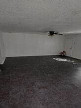 204-206 Dewald St, Unit 206 in Copperas Cove, TX - Building Photo - Building Photo