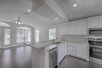 14605 Ophiuchus Ct in Willis, TX - Building Photo - Building Photo