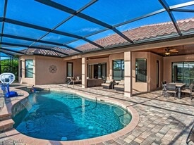 9634 Firenze Cir in Naples, FL - Building Photo