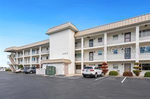 3330 Gulf of Mexico Dr in Longboat Key, FL - Building Photo