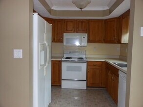 14 Shoal Creek Rd in Hudson, NH - Building Photo - Building Photo