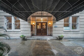106 W Gwinnett St in Savannah, GA - Building Photo - Building Photo