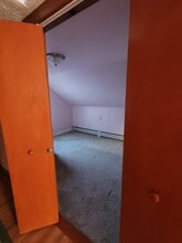 155 Grinnell St, Unit 2 in New Bedford, MA - Building Photo - Building Photo