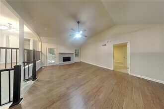 1104 Canterbury Ln in Woodstock, GA - Building Photo - Building Photo