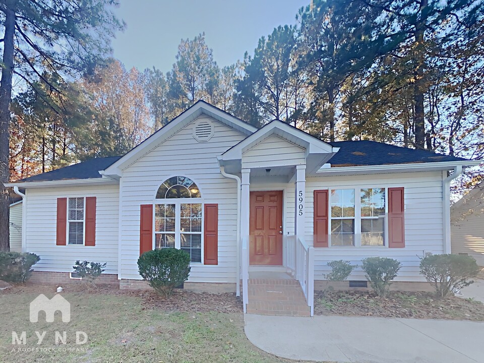 5905 Presentation St in Knightdale, NC - Building Photo