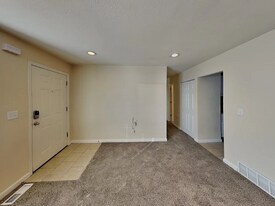 5321 Xanadu St in Denver, CO - Building Photo