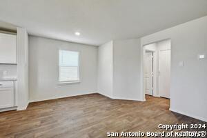 7411 Capella Cir in San Antonio, TX - Building Photo - Building Photo