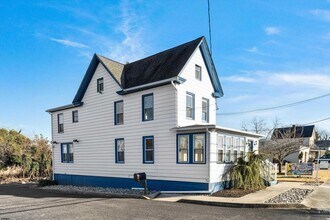 616 W Ocean Heights Ave in Linwood, NJ - Foto de edificio - Building Photo