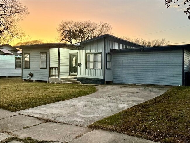 property at 706 Pennington Dr