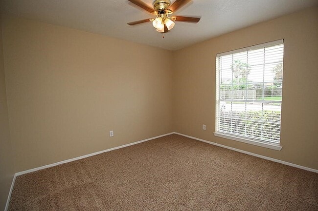 property at 3873 Pecan Cir