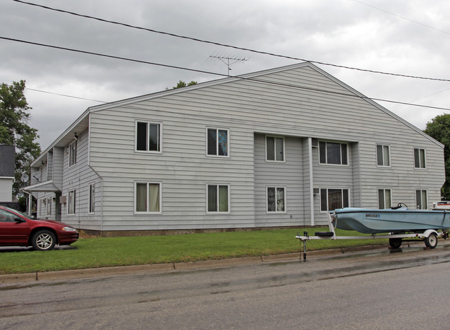 Creamery Corner Apartments in Dassel, MN - Building Photo - Building Photo