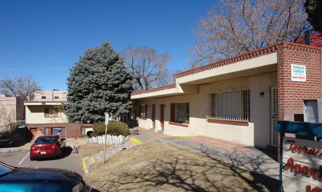 1601 Gold Ave SE in Albuquerque, NM - Building Photo - Building Photo