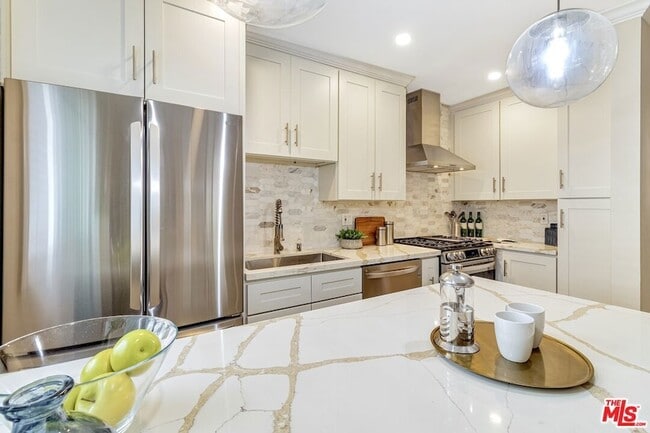 property at 9005 Cynthia St