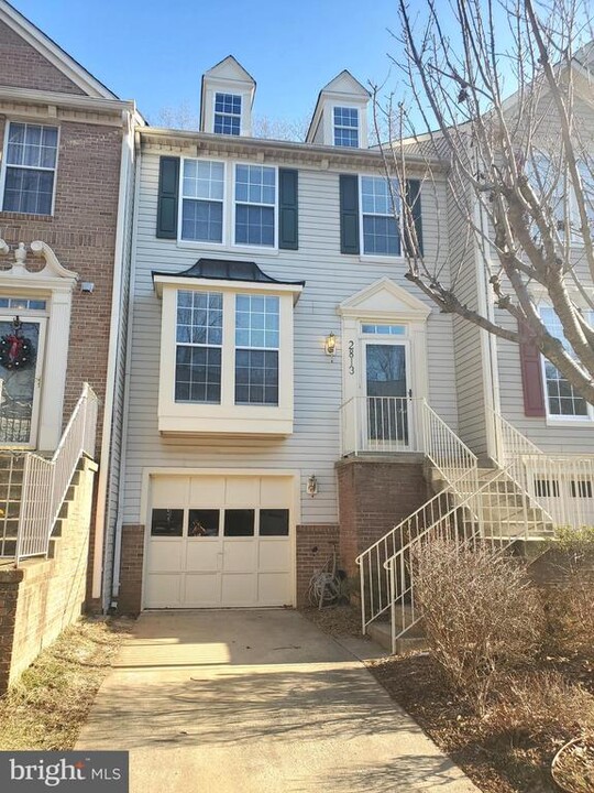 2813 Thickett Way in Olney, MD - Building Photo