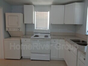 500 NW 9th Ave in Pompano Beach, FL - Building Photo - Building Photo