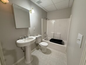 711 Catamount Way SW-Unit -711 catamount way in Lilburn, GA - Building Photo - Building Photo