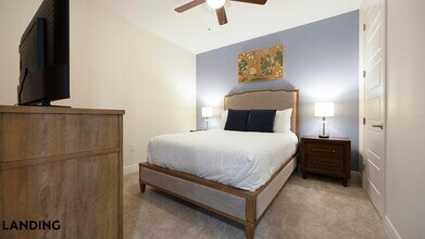 4155 Carson Ln, Unit 65-323 in Johnstown, CO - Foto de edificio - Building Photo