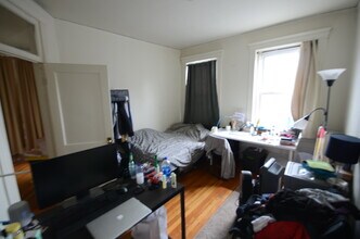 1353 Commonwealth Ave, Unit 18 in Boston, MA - Building Photo - Building Photo