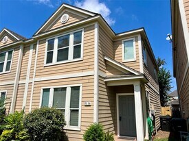 8034 Grow Ln in Houston, TX - Building Photo