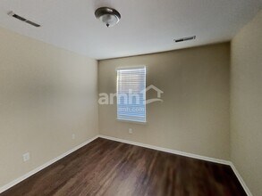 810 Sunrise Dr in Lochbuie, CO - Building Photo - Building Photo