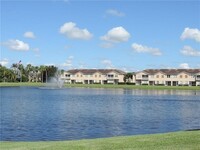 3698 Parkridge Cir in Sarasota, FL - Foto de edificio - Building Photo