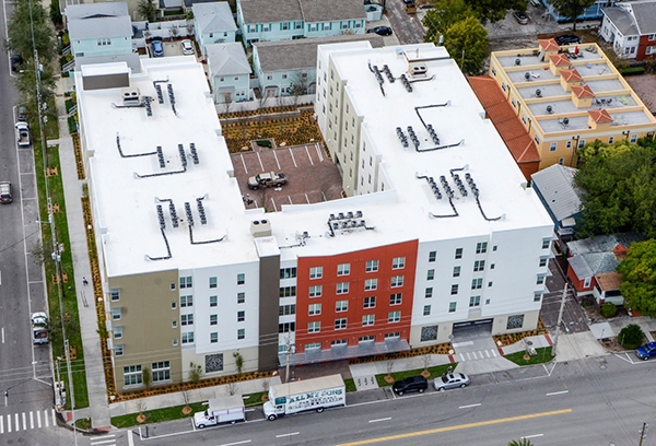 Campbell Landings in St. Petersburg, FL - Building Photo