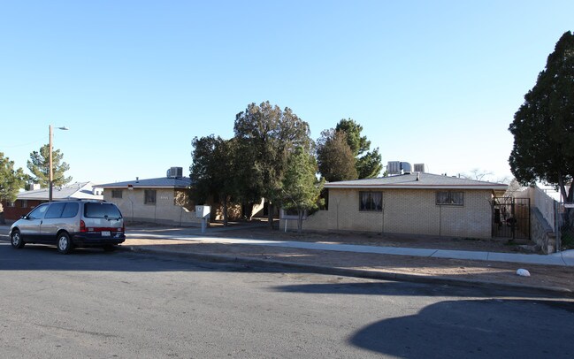 2626 Nations Ave in El Paso, TX - Foto de edificio - Building Photo