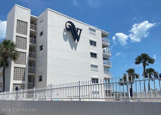 555 Fillmore Ave in Cape Canaveral, FL - Building Photo - Building Photo