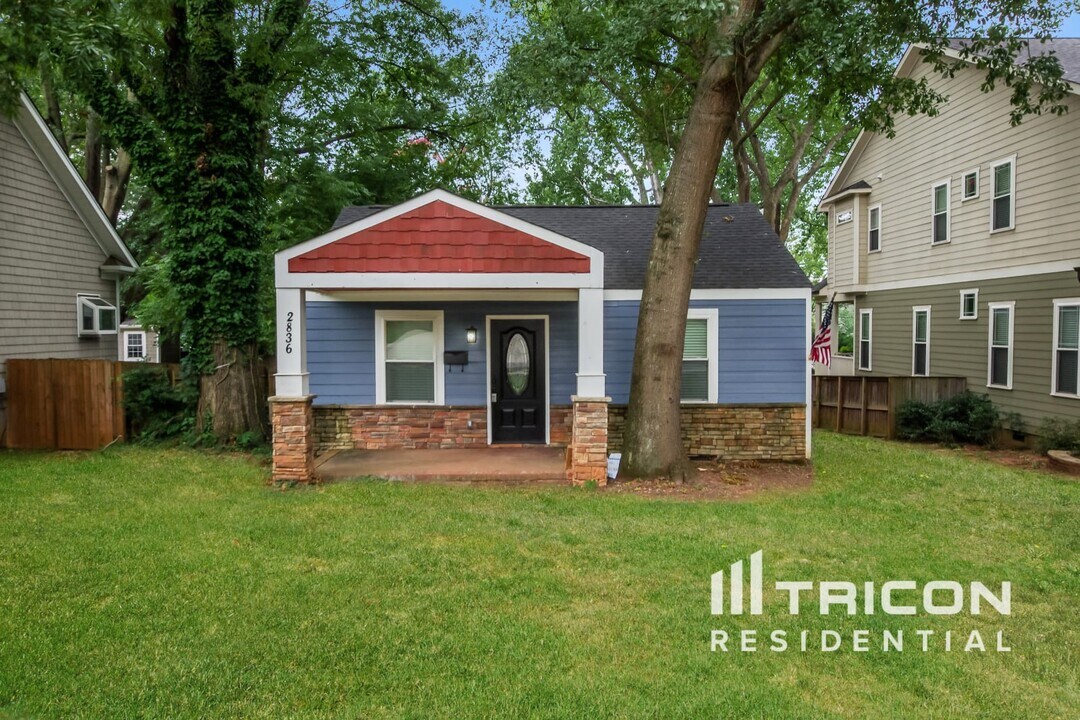 2836 Attaberry Dr in Charlotte, NC - Building Photo