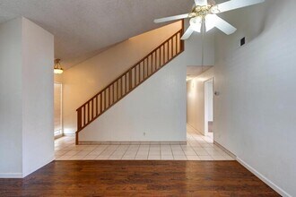 2768 Saratoga Ave in Merced, CA - Building Photo - Building Photo