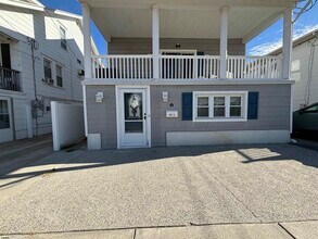 9 N Wyoming Ave-Unit -A in Ventnor City, NJ - Building Photo - Building Photo