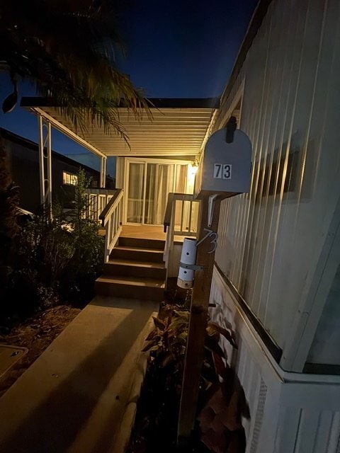 property at 435 E Gardena Blvd