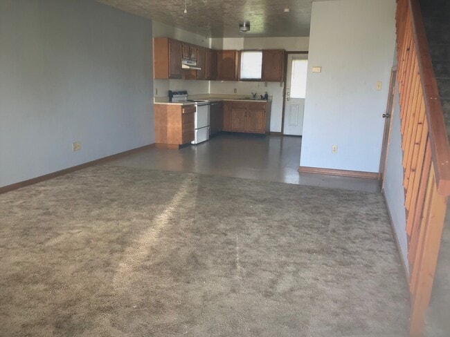 910 Prater Rd-Unit -910 in Sulphur, LA - Building Photo - Building Photo