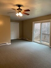 28 Quaboag St, Unit 12 in Brookfield, MA - Building Photo - Building Photo